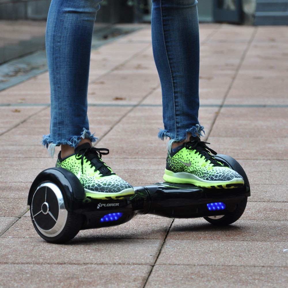 Hoverboard Pevec 2024 fodboldspilleren